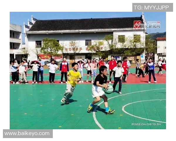 黔城竞技风云燃起篮球精神 点亮绿茵足球激情奋勇向前